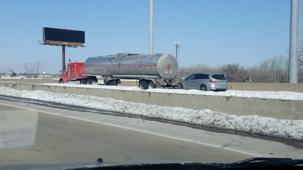 Cargo tank of UN2304, Naphthalene, molten
