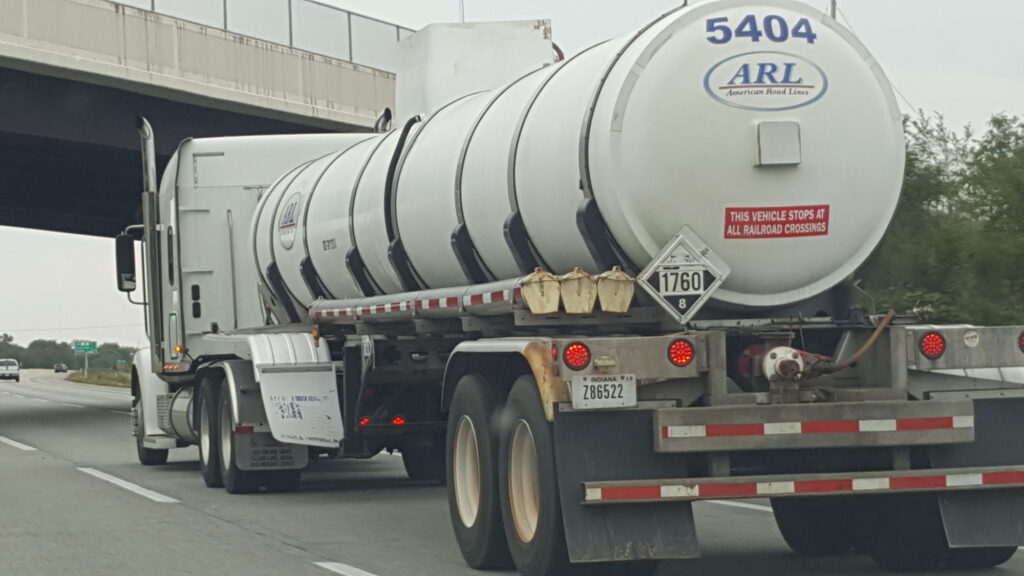 Cargo tank with class 8